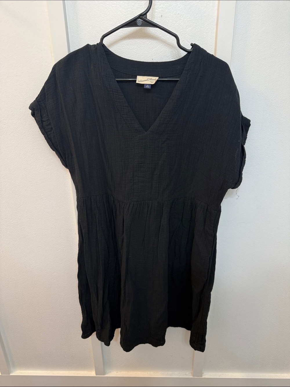 Universal Thread Black V-Neck Cotton Tunic